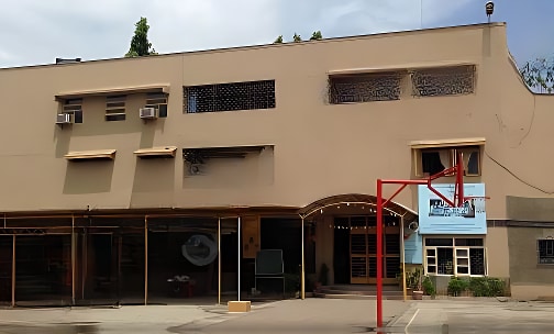 Bhavan's A. H. Wadia High School — photo 4