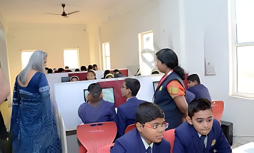 BUD’S International School — photo 4