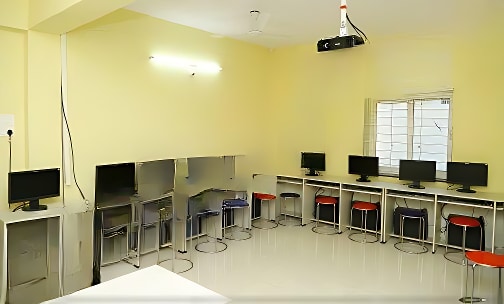 Cambridge International School — photo 3