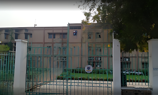 Cambridge School — photo 1
