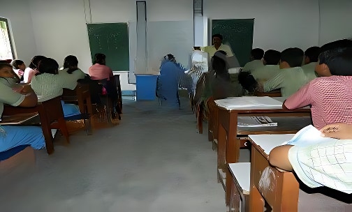 Central Model School — photo 9