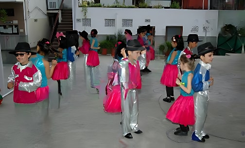 Crescent School — photo 4