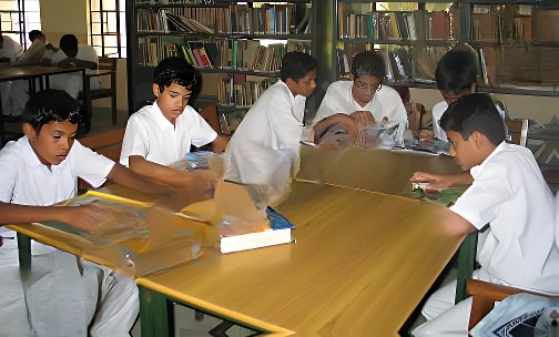 Crescent School — photo 3