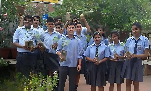 Daisy Dales Senior Secondary School — photo 1