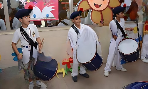 De Indian Public School — photo 13