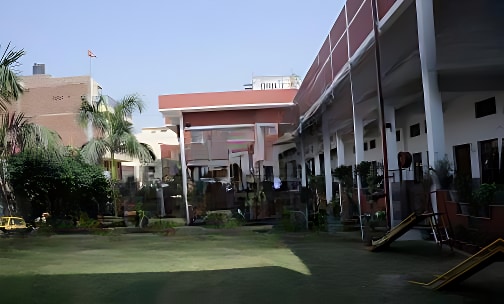 Deepanshu Public School — photo 1