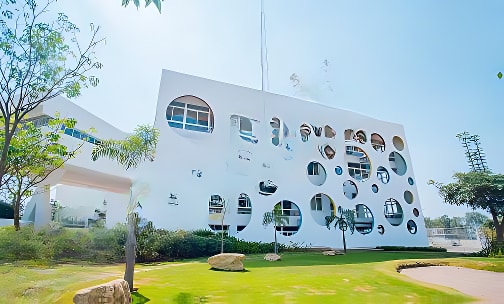 Delhi Public School — photo 1