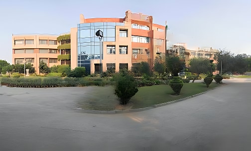 Delhi Public School — photo 1