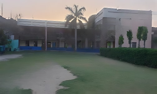 Dhaka Public School — photo 1