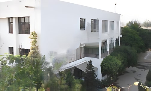 Drishti Dr. R.C. Jain Innovative Public School — photo 1