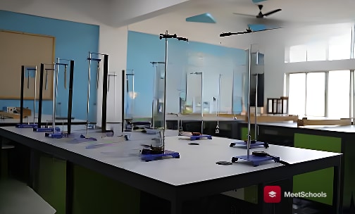 Emerald International School — photo 14