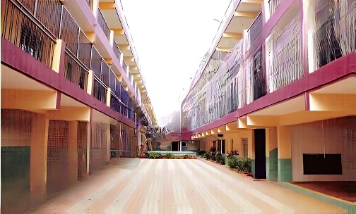 Evergreen Hs — photo 2