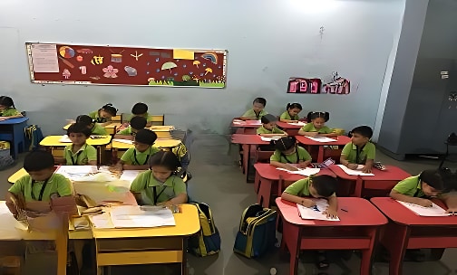 Friends’ Academy — photo 4