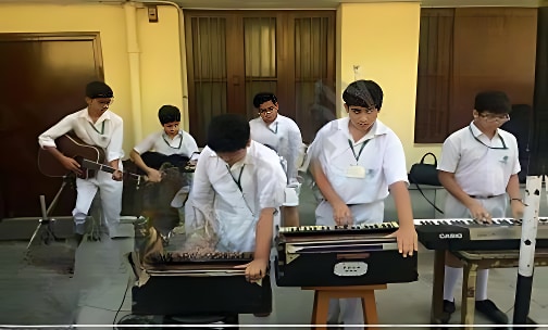 Happy School — photo 3