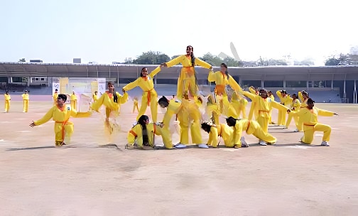 Happy Senior School — photo 8