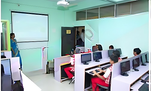 Jan Gan Man English Secondary School — photo 3
