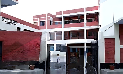 Krishna Model School — photo 1
