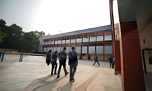 Lilawati Vidya Mandir Senior Secondary School — photo 2