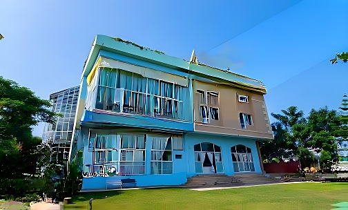 Little Wonders International School — photo 1