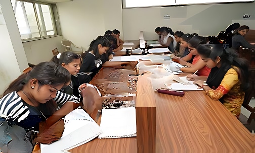 Loknete Vyankatrao Hiray Arts, Science And Commerce Junior College — photo 4