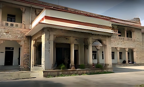Maharani Gayatri Devi Girls' School — photo 5