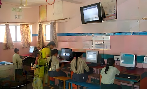Mata Kasturi Devi Senior Secondary Public School — photo 4