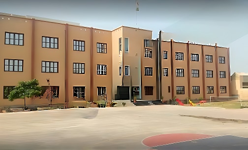 MD Senior Secondary School — photo 1