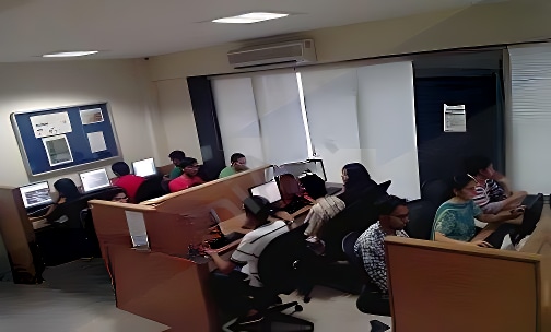 Mithibai College of Arts Chauhan Institute of Science And Amrutben Jivanlal College of Commerce And Economics — photo 3