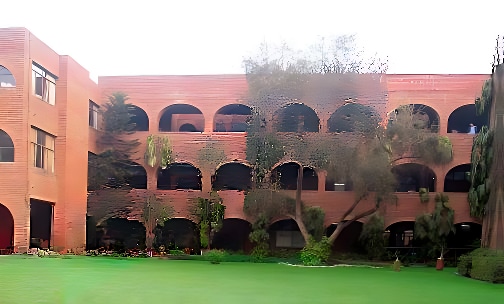 Modern School — photo 9