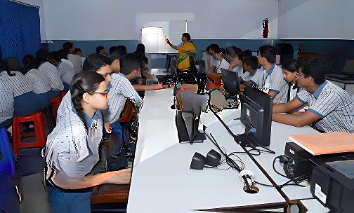 National high school — photo 3
