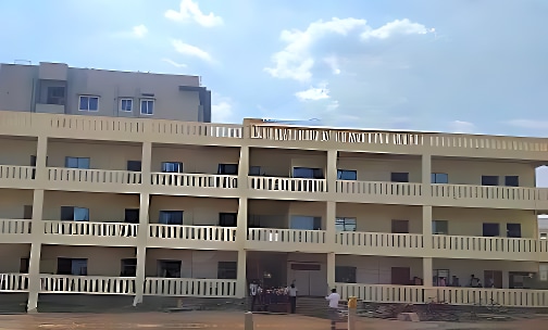 New Excellent English Primary And High School — photo 1