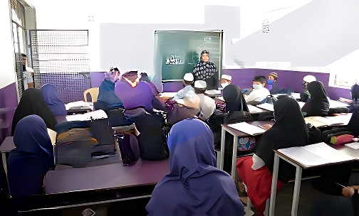 Noor English High School — photo 1