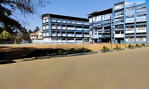 Notre Dame School — photo 1