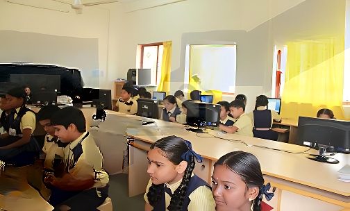Oriental English High School — photo 3
