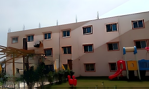 Paramount Public School — photo 1