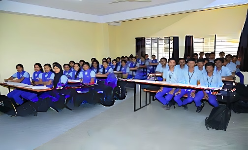 Preethi English Medium High School — photo 1