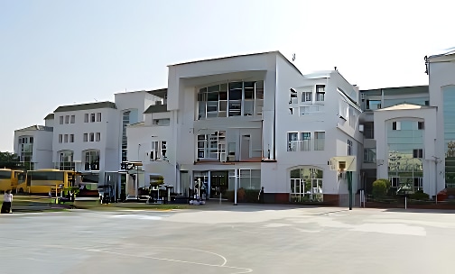Queen’s Valley School — photo 1