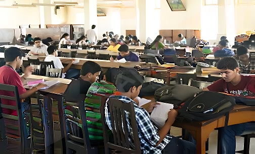 R A Podar College Of Commerce And Economics — photo 6