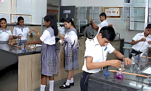 Ramniwas Bajaj English High School — photo 5