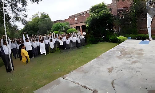 Sardar Patel Vidya Niketan — photo 10