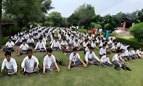 Sardar Patel Vidya Niketan — photo 11