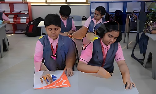 Seven Eleven Scholastic School — photo 3
