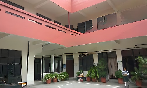 Shivam Bharti Modern School — photo 1