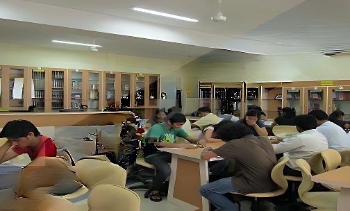 Shri T P Bhatia College of Science — photo 7