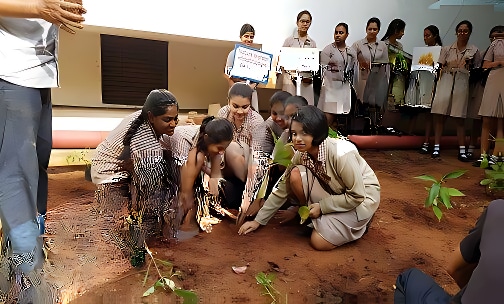 Sophia High School — photo 3