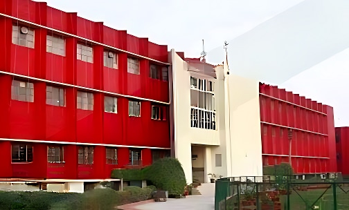 South Delhi Public School — photo 1