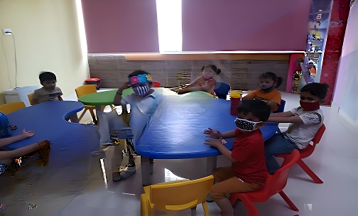 Sparkles School — photo 1