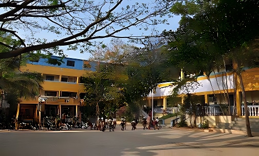 Sree Ayyappa Education Centre And Composite PU College — photo 1
