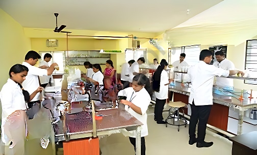 Sree Ayyappa Education Centre And Composite PU College — photo 7