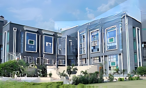 Sri Venkateshwar International School — photo 1